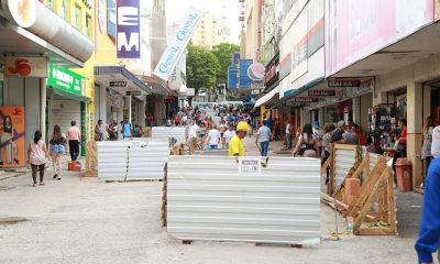 Comerciantes recebem orientação técnica sobre revitalização de fachadas das lojas do centro