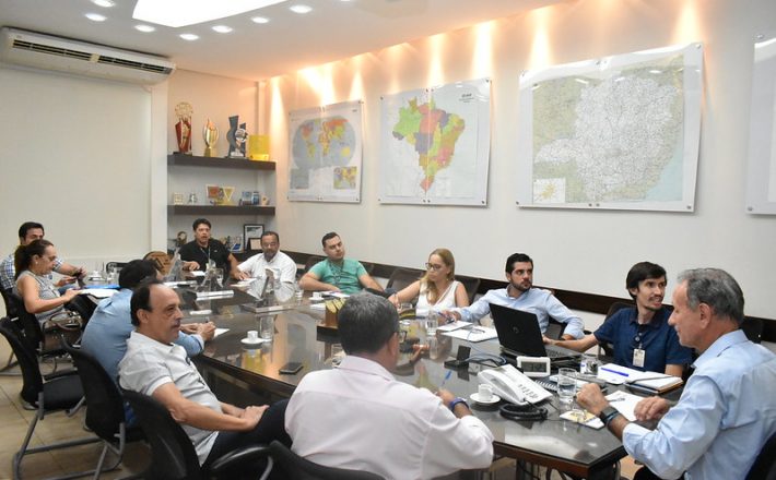 Prefeito recebe equipe do IBGE sobre Censo 2020 em Uberaba